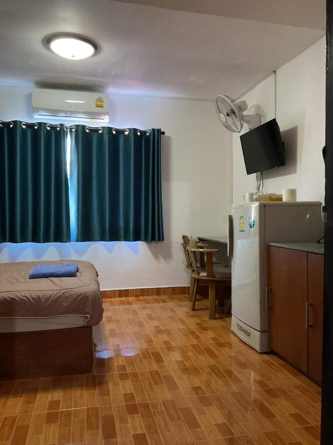 Zappa Guesthouse Pattaya Exteriör bild